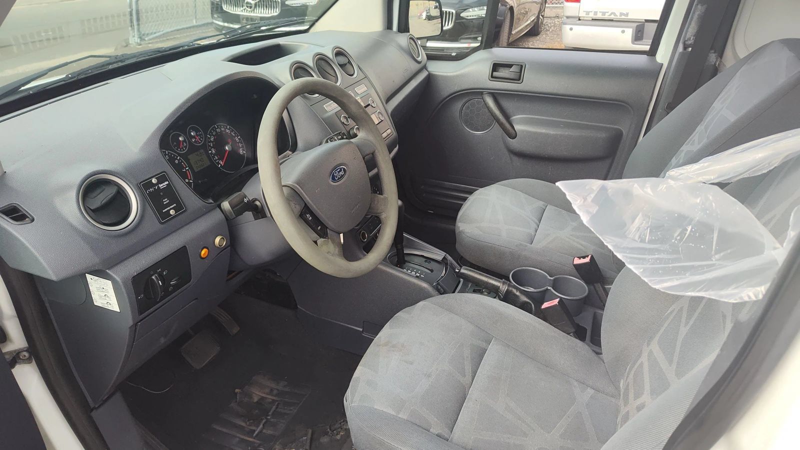 Used 2012 Ford Transit Connect XLT FWD image 13