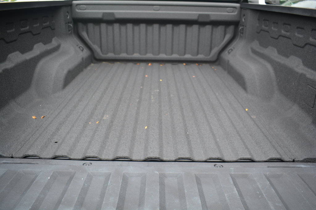 Used 2023 Chevrolet Colorado Trail Boss AWD/4WD image 20