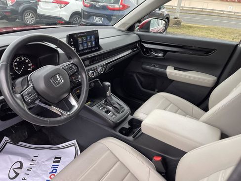 Used 2023 Honda CR-V EX-L image 4