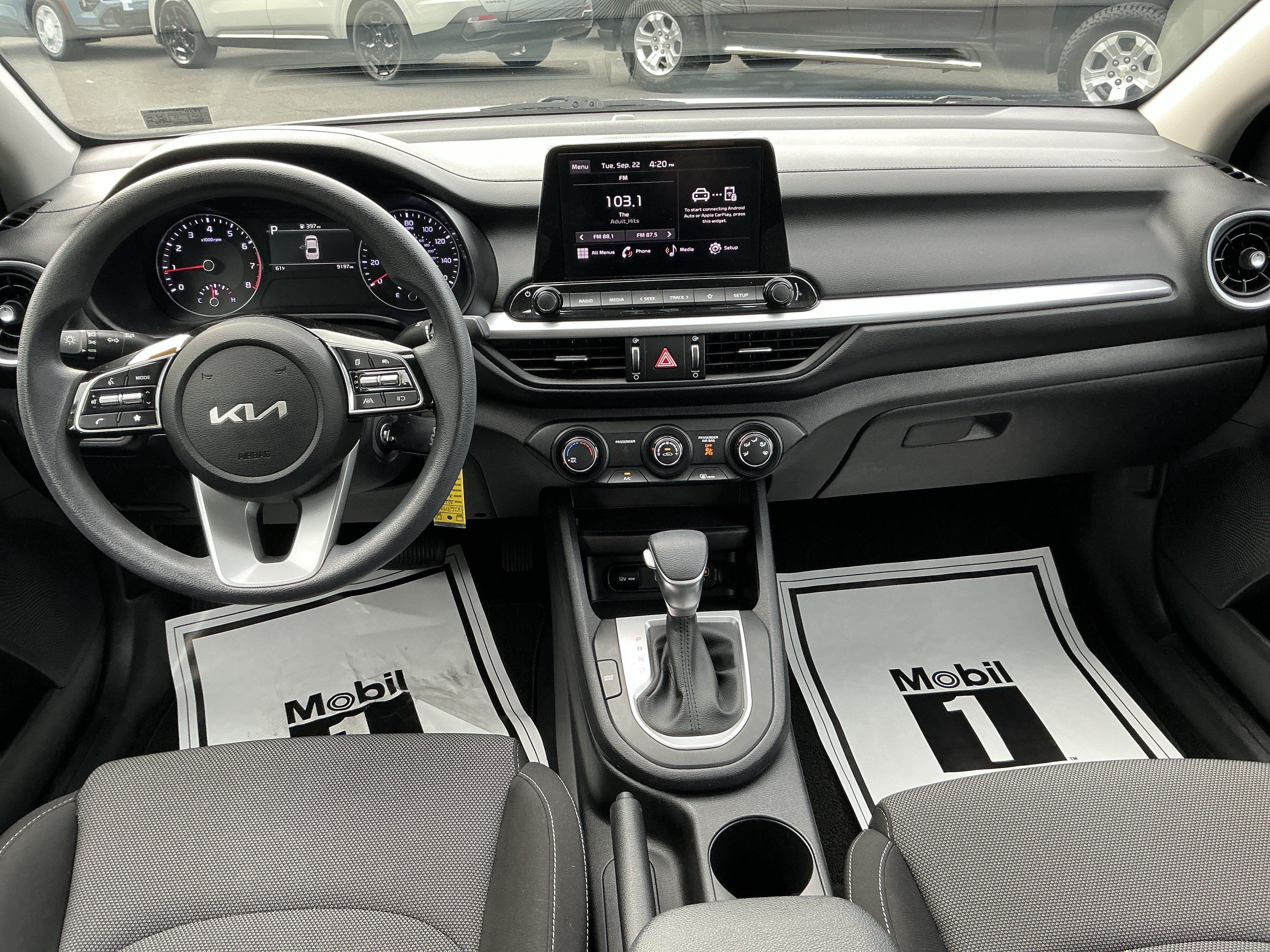 Used 2024 Kia Forte LXS FWD image 11