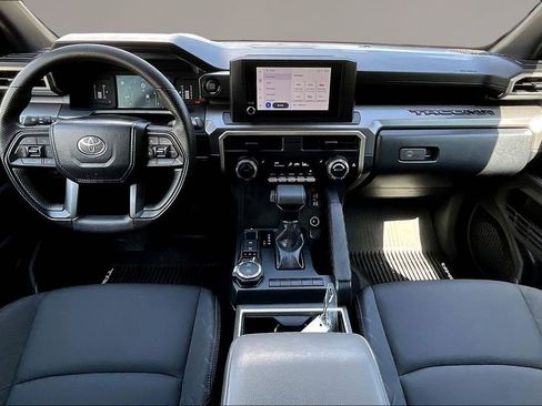 Used 2024 Toyota Tacoma SR5 AWD/4WD image 8