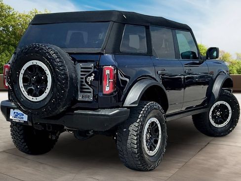Used 2021 Ford Bronco Badlands w/ Sasquatch Package AWD/4WD image 2