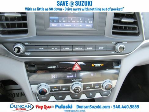 Used 2020 Hyundai Elantra SE w/ Cargo Package (C1) image 24