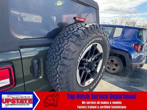 Used 2021 Jeep Wrangler Rubicon w/ Cold Weather Group AWD/4WD image 14