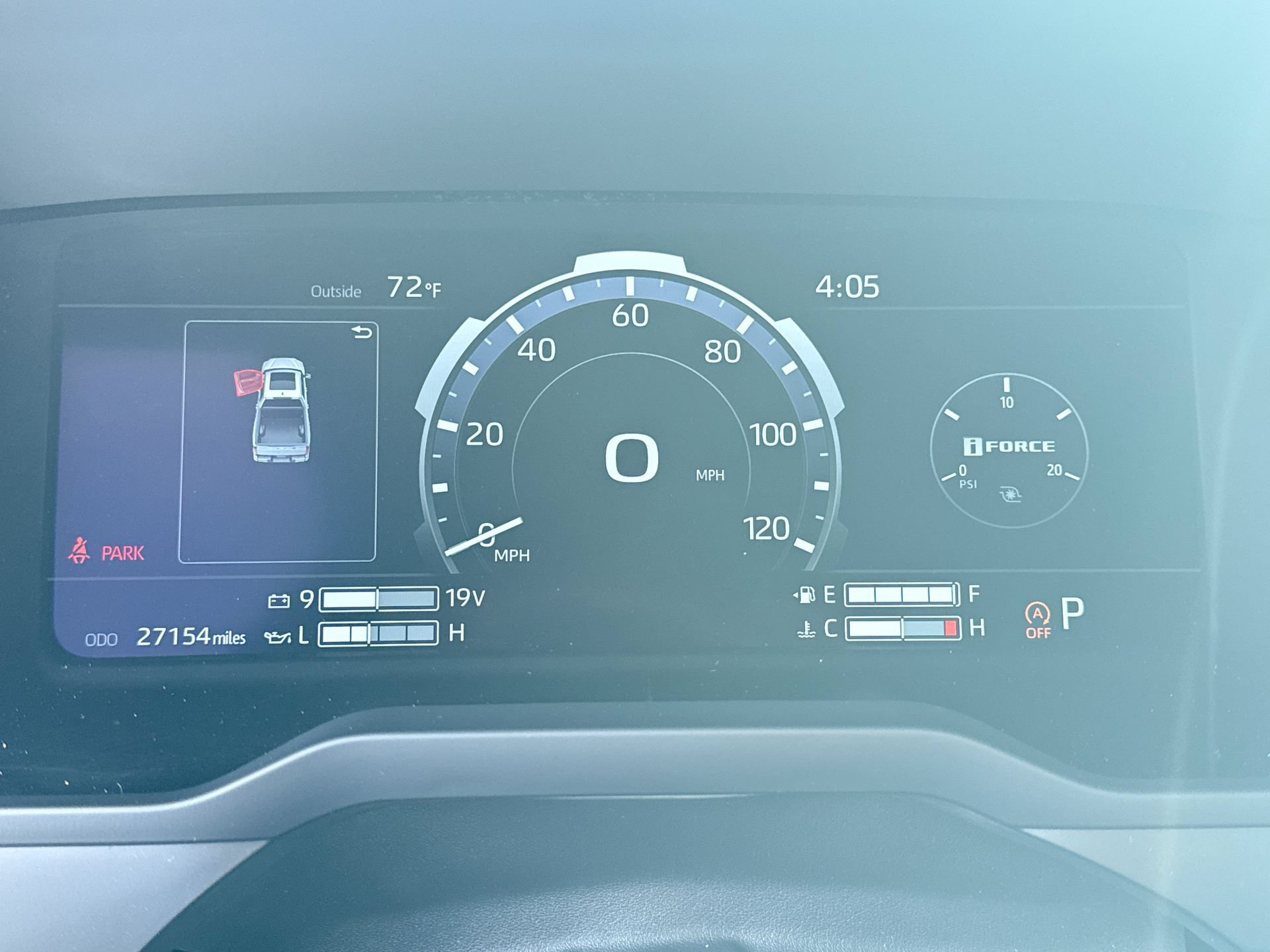 Certified 2025 Toyota Tundra Limited AWD/4WD image 10