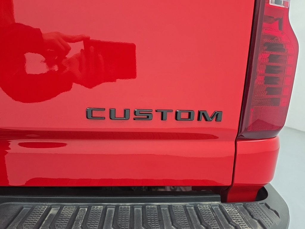 Used 2024 Chevrolet Silverado 2500 Custom w/ Custom Value Package AWD/4WD image 51