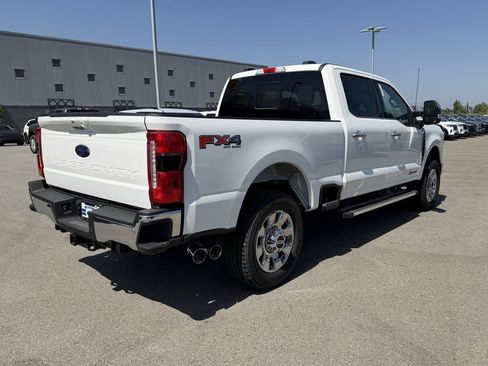 New 2026 Ford F250 Lariat w/ Lariat Premium Package AWD/4WD image 8