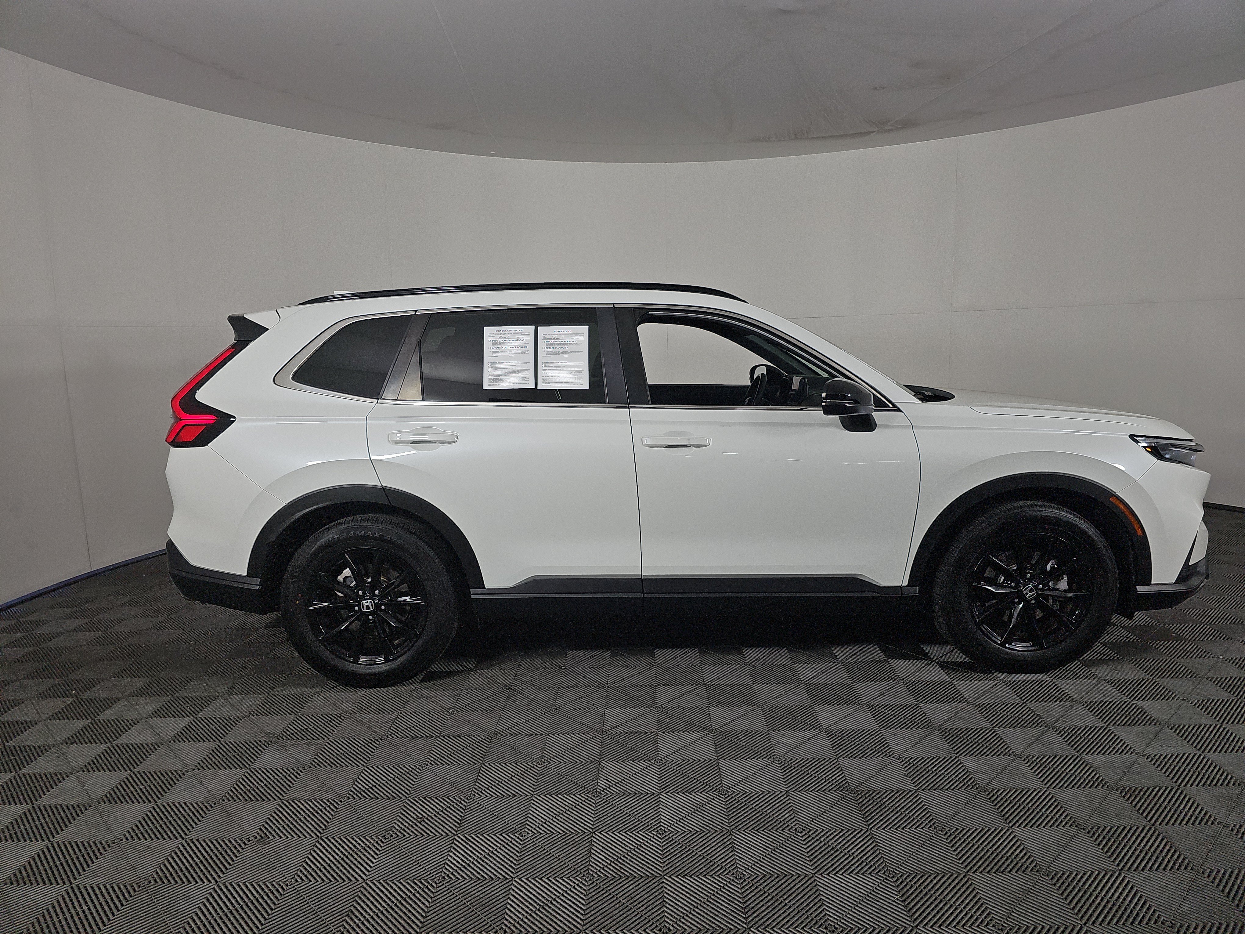 Certified 2024 Honda CR-V Sport-L image 3