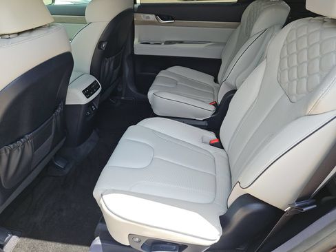 Used 2021 Hyundai Palisade Limited AWD/4WD image 17
