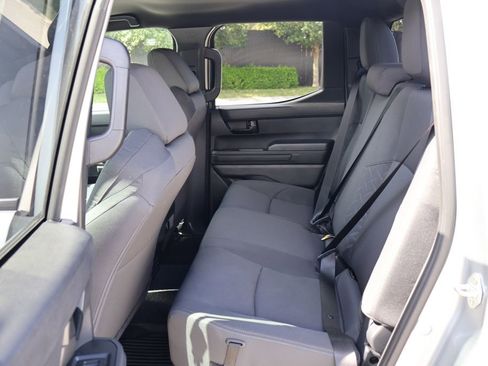 Certified 2025 Toyota Tacoma SR5 image 19