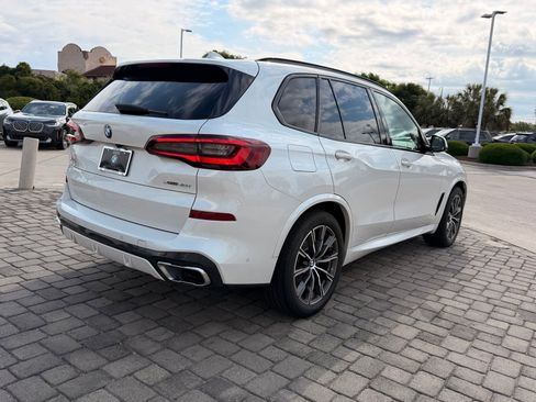 Used 2021 BMW X5 xDrive40i w/ M Sport Package AWD/4WD image 9