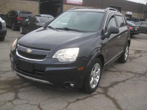 Used 2014 Chevrolet Captiva Sport LTZ image 1
