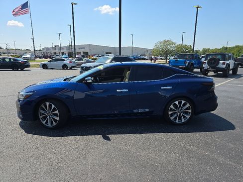 Used 2022 Nissan Maxima Platinum w/ Sport Mat Group FWD image 11