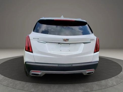 Used 2020 Cadillac XT5 Premium Luxury w/ LPO, Floor Liner Package FWD image 4