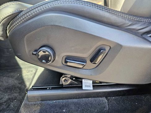 Used 2020 Volvo XC90 T6 Inscription w/ Protection Package Premier image 27