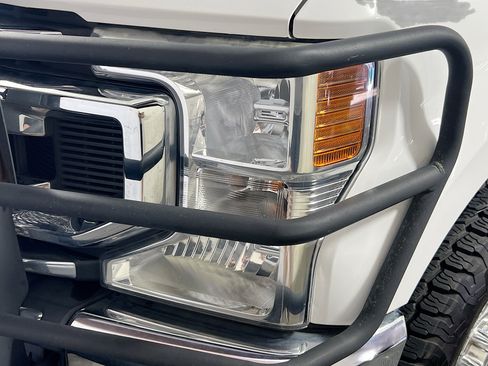 Used 2020 Ford F250 XL w/ STX Appearance Package image 32