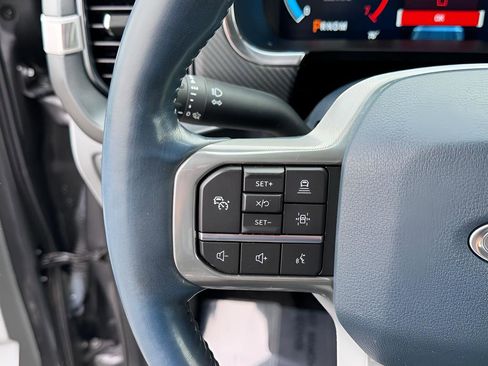 Used 2021 Ford F150 Limited image 16