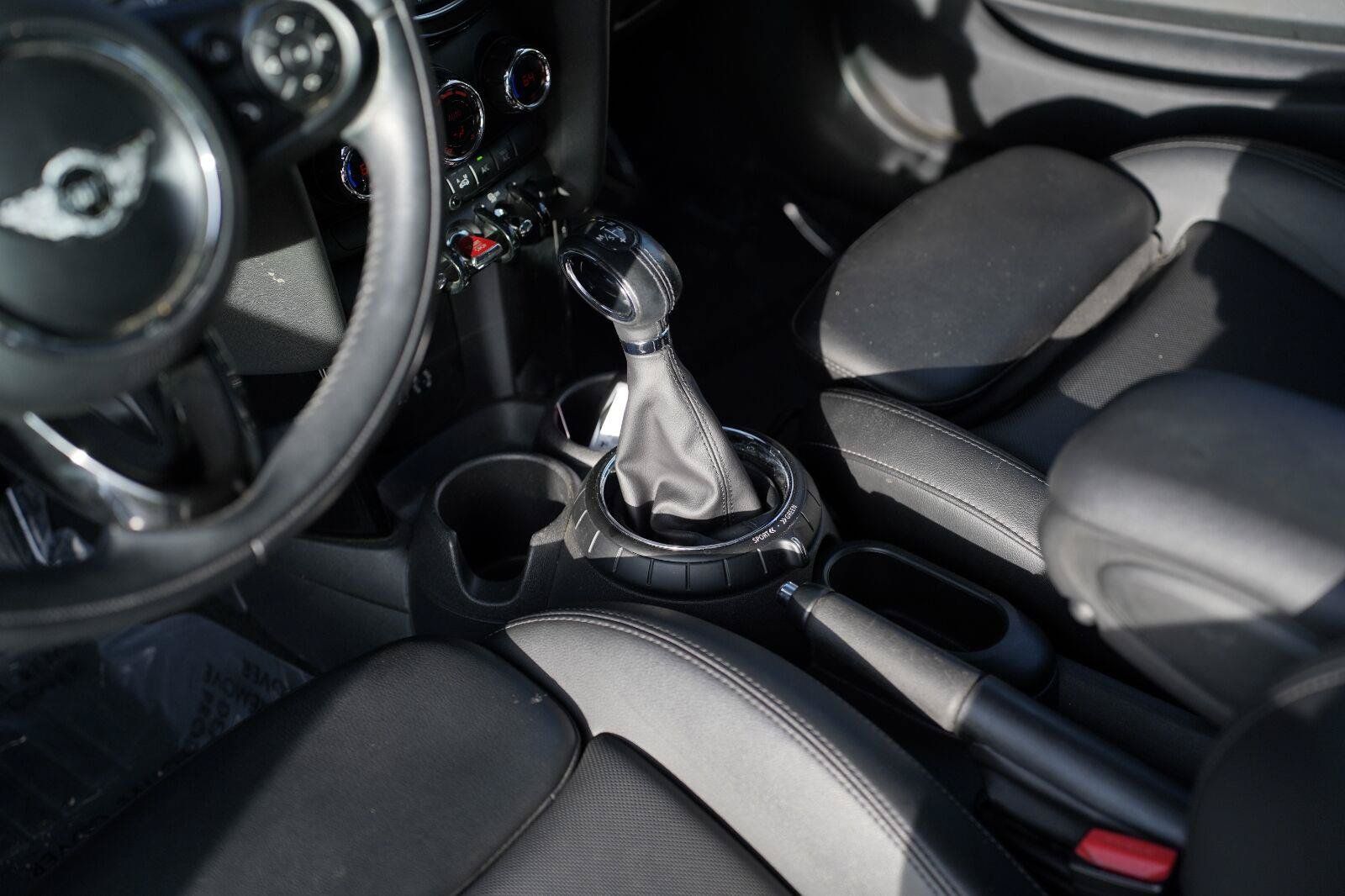 Used 2016 MINI Cooper S FWD image 10