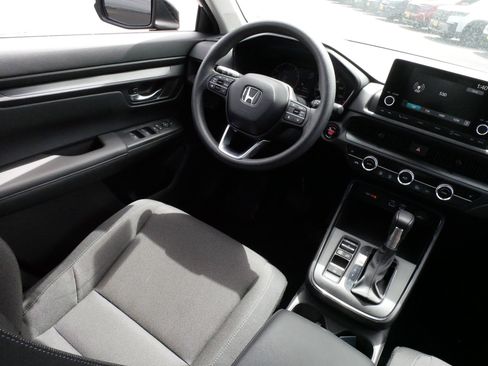 Used 2023 Honda CR-V EX image 9