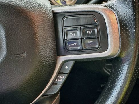 Used 2022 RAM 2500 Tradesman AWD/4WD image 25