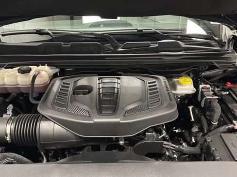 Used 2025 RAM 1500 Laramie w/ Laramie Southwest Edition AWD/4WD image 27
