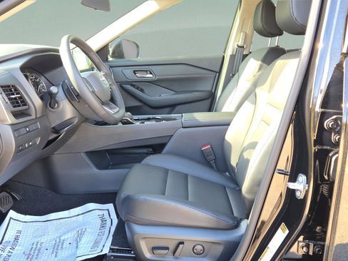 New 2026 Nissan Rogue SV w/ SV Premium Package image 23