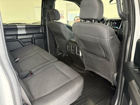 Used 2016 Ford F150 XLT w/ Equipment Group 302A Luxury AWD/4WD image 32