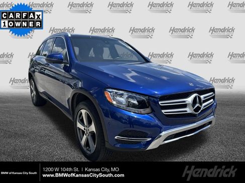 Used 2018 Mercedes-Benz GLC 300 4MATIC image 1
