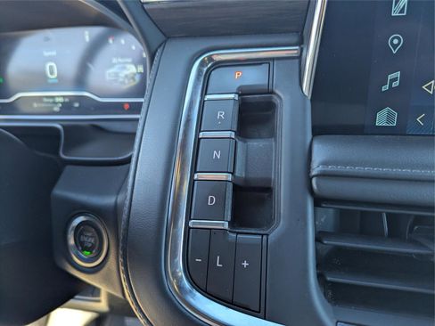 Used 2023 Chevrolet Tahoe LT image 24