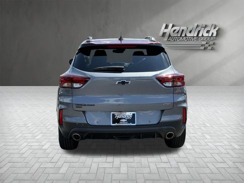 Used 2022 Chevrolet TrailBlazer RS w/ Technology Package AWD/4WD image 8