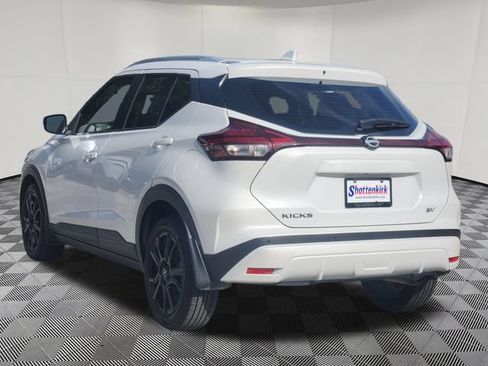 Used 2023 Nissan Kicks SV FWD image 7