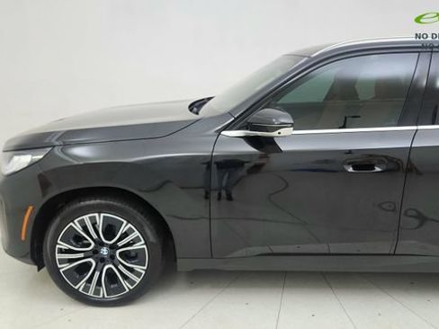 Used 2025 BMW X3 xDrive30i AWD/4WD image 4