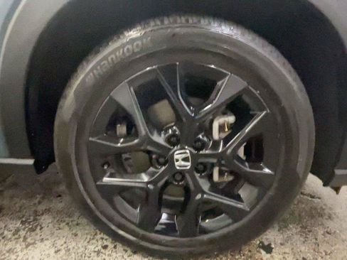 Used 2024 Honda HR-V Sport image 18