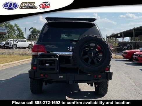 Used 2011 Toyota Land Cruiser w/ Upgrade Pkg AWD/4WD image 5