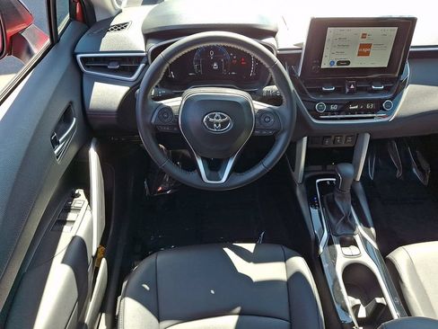 Certified 2025 Toyota Corolla Cross XLE w/ Convenience Package AWD/4WD image 11