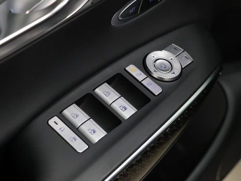 Used 2026 Genesis GV70 3.5T Sport Prestige image 21