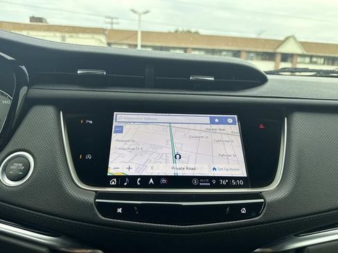 Certified 2024 Cadillac XT5 Premium Luxury AWD/4WD image 46