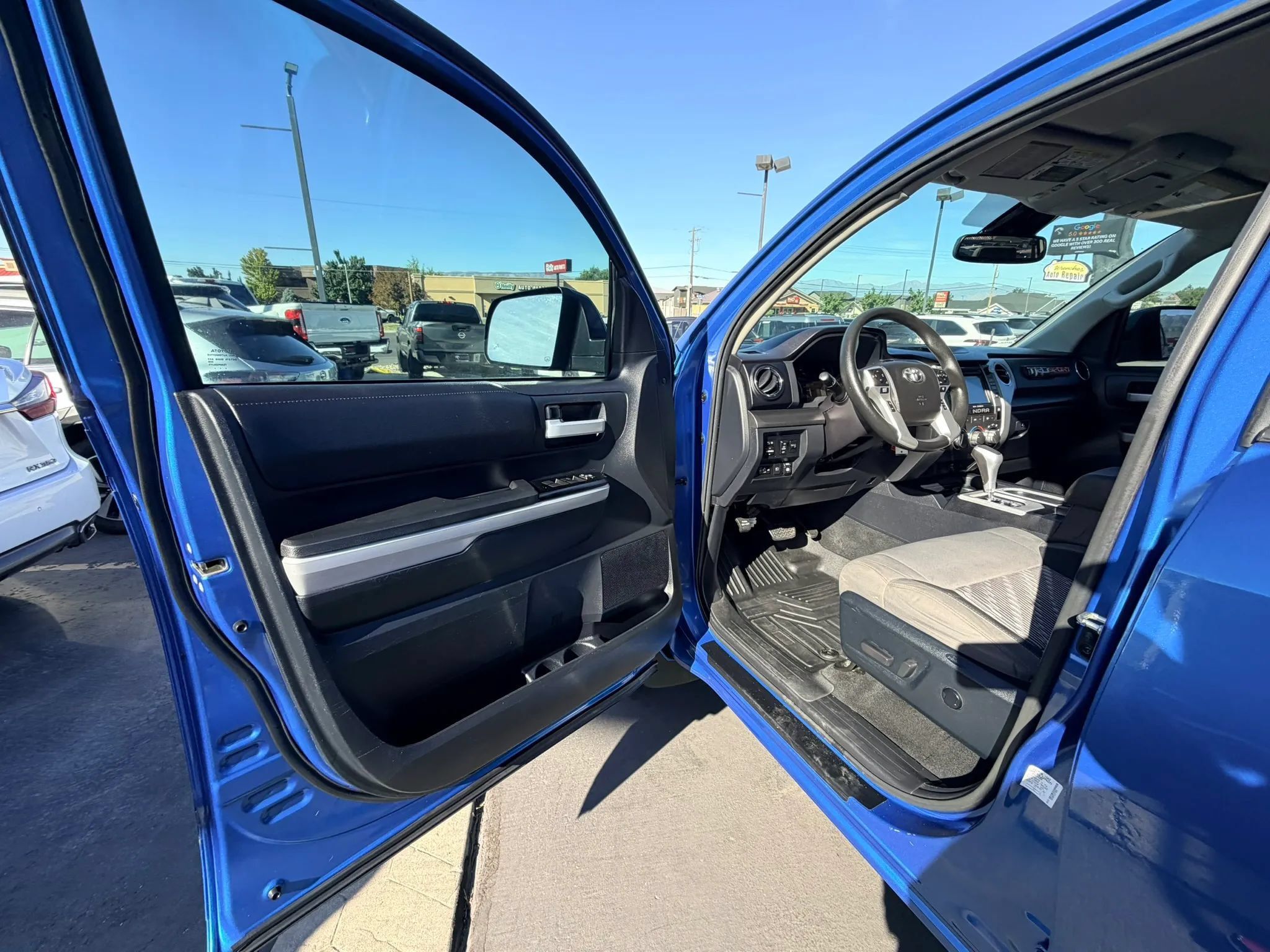 Used 2018 Toyota Tundra SR5 w/ TRD Sport Package AWD/4WD image 10