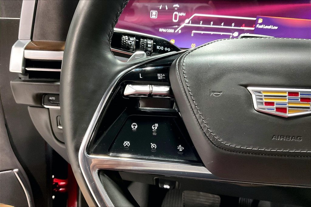 Used 2025 Cadillac Escalade Sport Platinum w/ LPO, Floor Liner Package AWD/4WD image 25