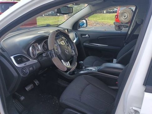 Used 2016 Dodge Journey Crossroad AWD/4WD image 10