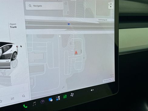 Used 2022 Tesla Model 3 Long Range AWD/4WD image 19