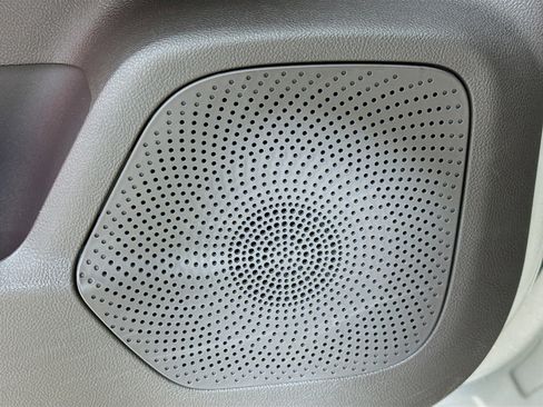 Used 2024 Lincoln Corsair Grand Touring image 22