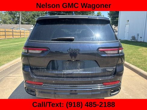 Used 2023 Jeep Grand Cherokee L Summit AWD/4WD image 6