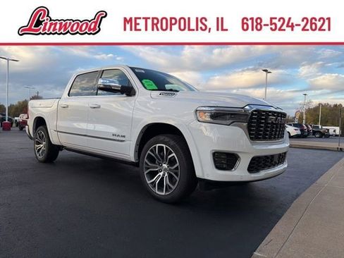New 2026 RAM 1500 Tungsten w/ Trailer Tow Group AWD/4WD image 13