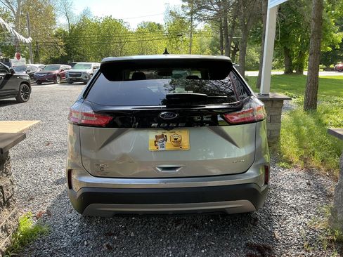 Used 2023 Ford Edge SEL w/ Convenience Package AWD/4WD image 6