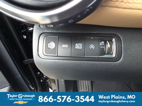 New 2027 Chevrolet Equinox ACTIV w/ Convenience Package III AWD/4WD image 20