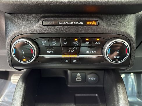 Used 2024 Ford Escape ST-Line FWD image 12