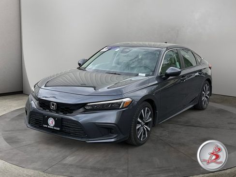 Used 2024 Honda Civic EX-L image 3