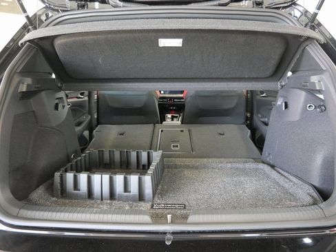 Used 2024 Volkswagen GTI Autobahn image 27