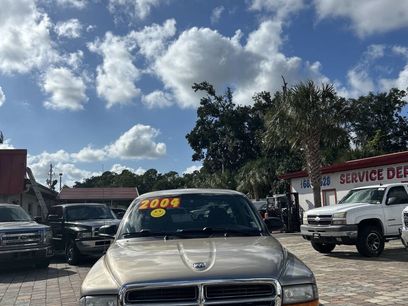 Used 2004 Dodge Dakota SLT